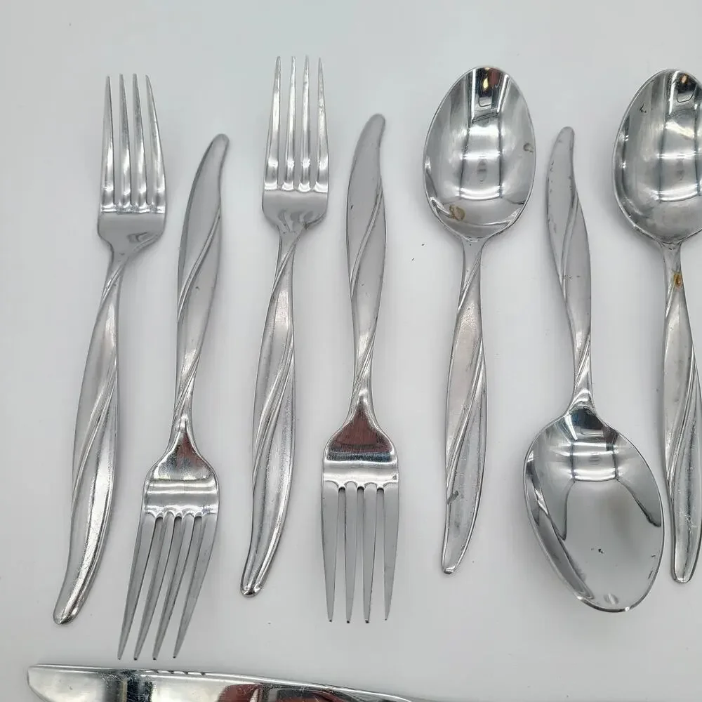 Vintage Pfaltzgraff Flatware Silverware MELODY 20 Pieces 4 Settings China 18/0